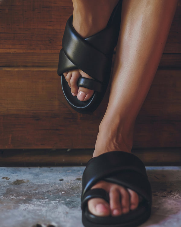 Sol Sana Elba Footbed Black