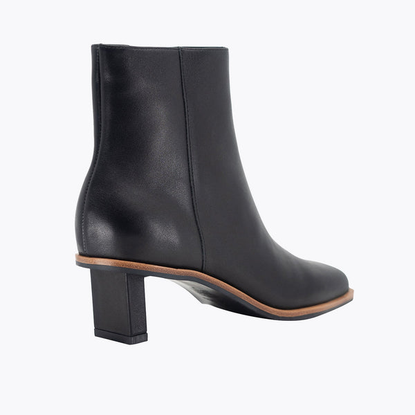 Sol Sana Eon Mid Boot