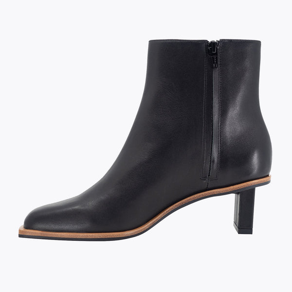 Sol Sana Eon Mid Boot