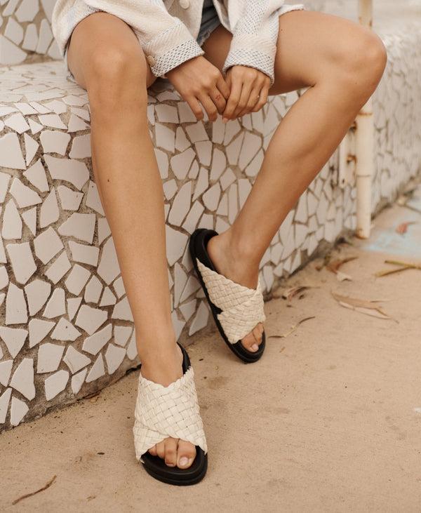 Sol Sana Evelyn Footbed Off White
