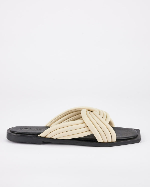 sol sana Gira Slide Off White/Black