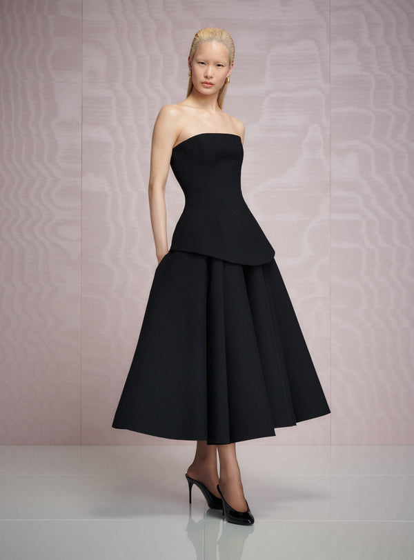 Solace London The Ada Midi Dress In Black