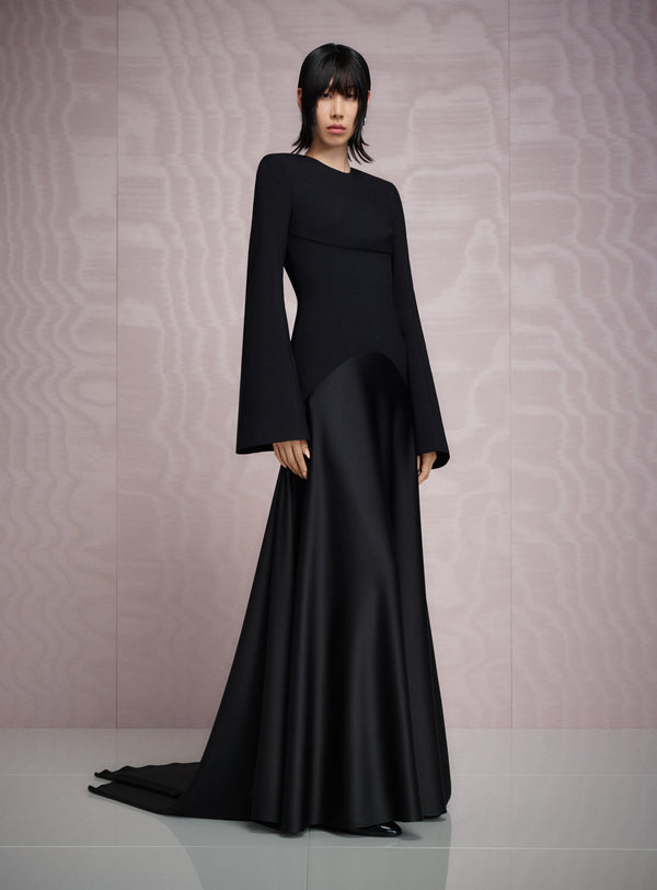 Solace London The Claudine Maxi Dress In Black