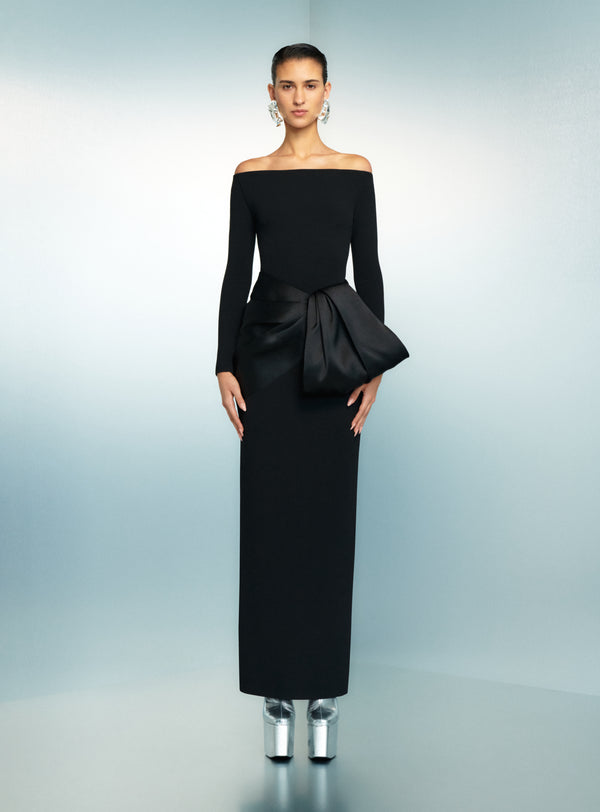 Solace London The Kori Maxi Dress In Black