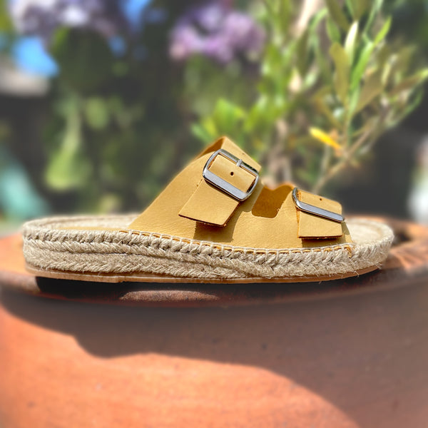 Solillas CANARIO NEVA - Strappy Espadrille Sliders In Yellow Leather With Buckles