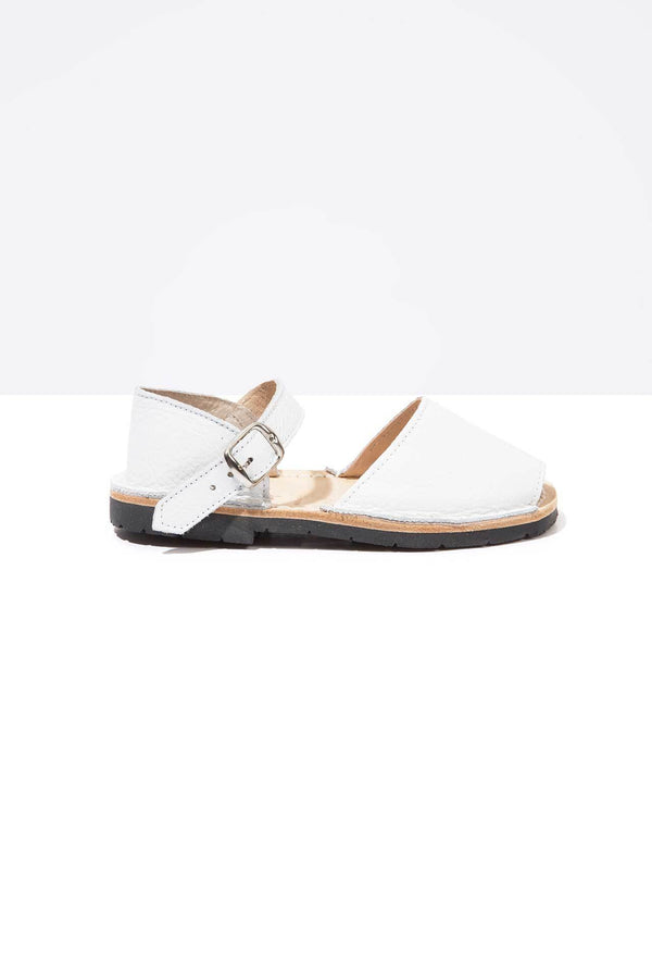 Solillas Blanco - Leather Buckle Sandals