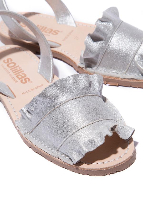 Solillas TALAIA SILVER - Frilled Menorcan Sandals In Silver Leather