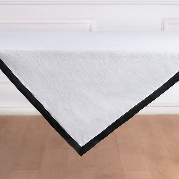 Solino Home Classic Table Throw Navy & White