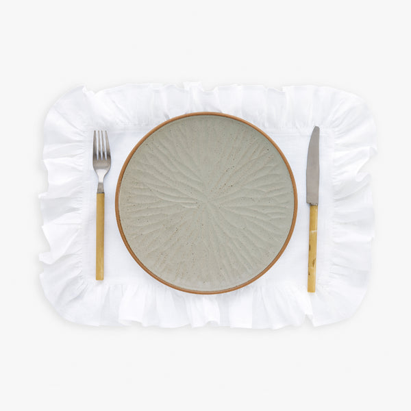 Solino Home Gabrielle Ruffle Placemats White