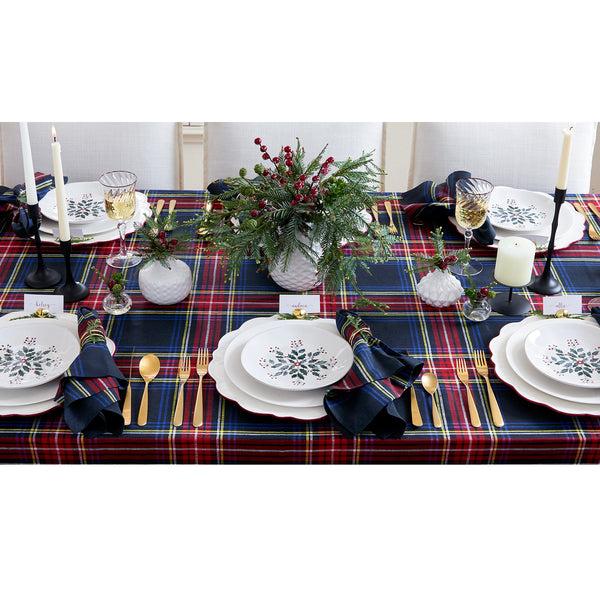 Solino Home Stewart Plaid Table Throw Black