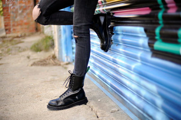 Solovair "Englander" Black 11 Eye Steel Toe Derby Boot