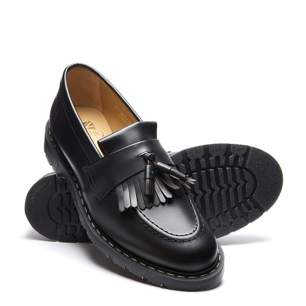 Solovair Black Fine Grain Tassel Loafer