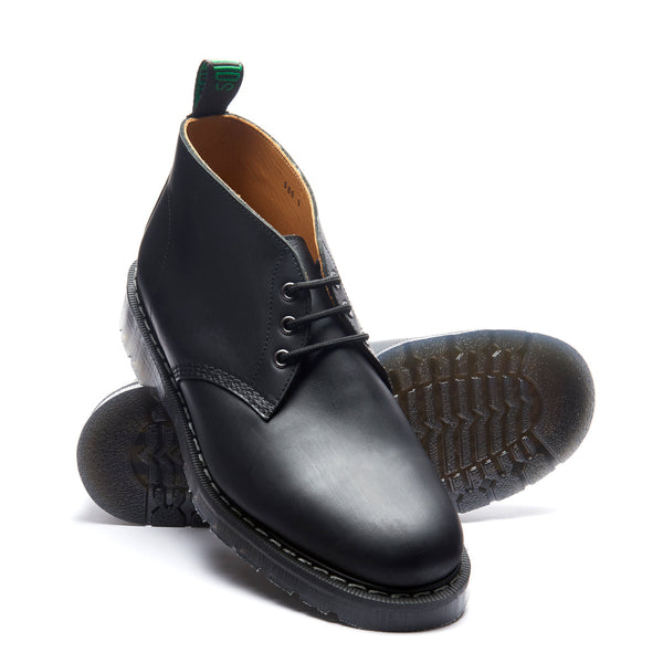 Solovair Black Greasy 3 Eye Chukka Boot