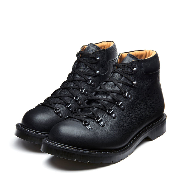 Solovair Black Greasy Grain Urban Hiker