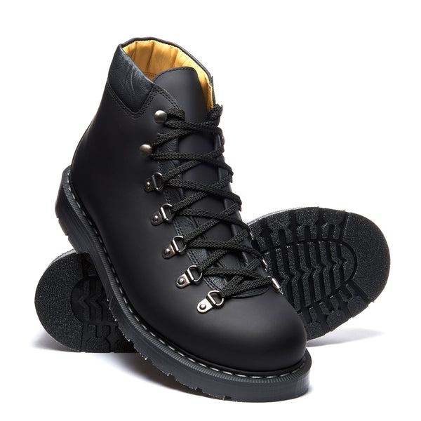 Solovair Black Greasy Urban Hiker