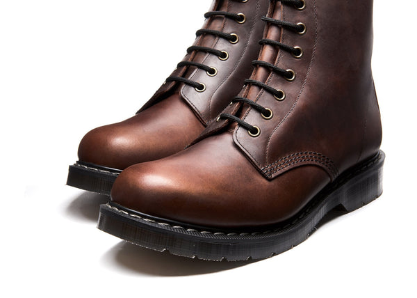 Solovair Gaucho Crazy Horse 8 Eye Derby Boot