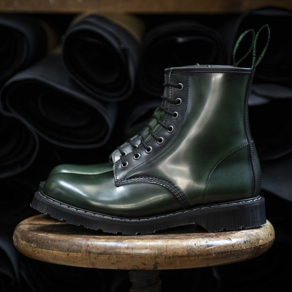 Solovair Green Rub-Off 8 Eye Derby Boot
