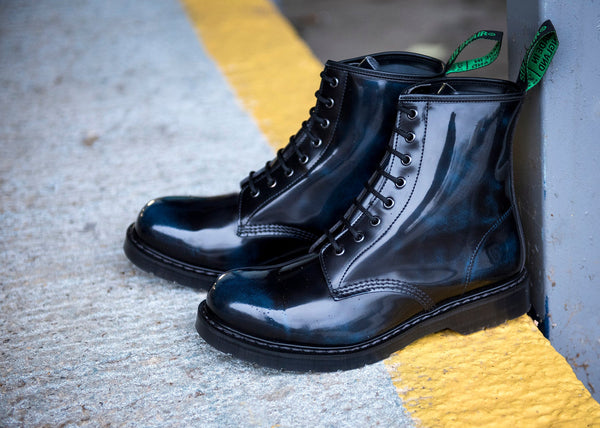 Solovair Navy Rub-Off 8 Eye Derby Boot