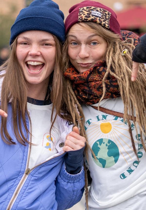 Somwr IN THE GROUND UND001