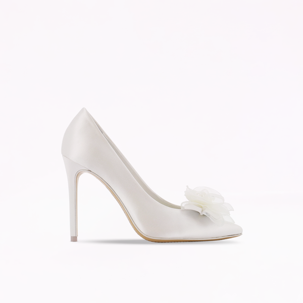 Sophia Webster Rosette Pearl Pump