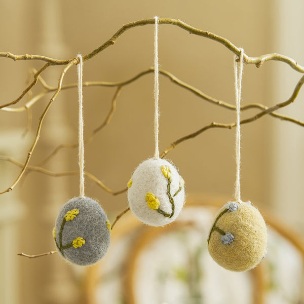 sophie allport Embroidered Floral Egg Baubles (Set of 3)