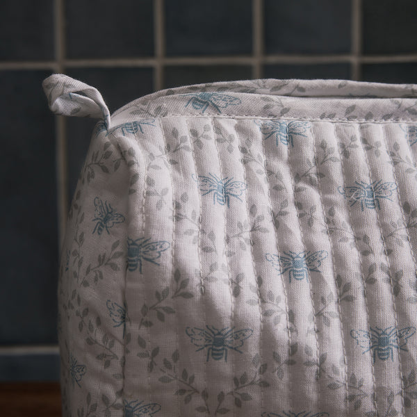 Sophie Allport Bees & Leaves Wash Bag