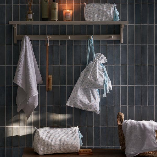 Sophie Allport Bees & Leaves Wash Bag