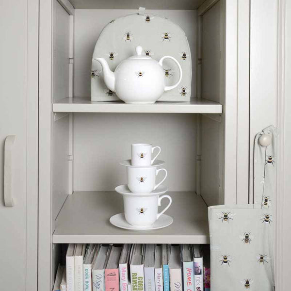 Sophie Allport Bees Teacup & Saucer