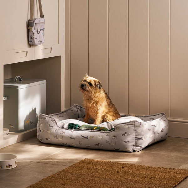 sophie allport Doggy Daycare Pet Bed