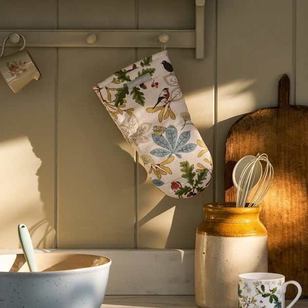 sophie allport Orchard Birds Oven Mitt