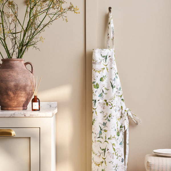 sophie allport Wild Floral Apron
