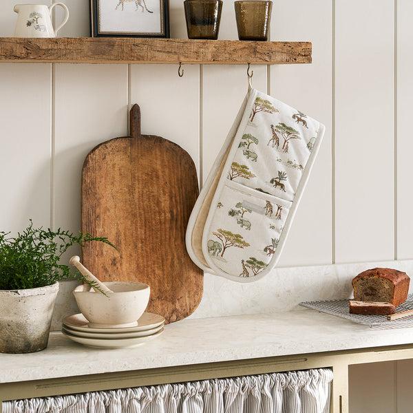sophie allport Wild Savannah Double Oven Glove