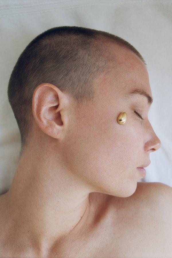 Sophie Buhai 18k Tiny Egg Pendant