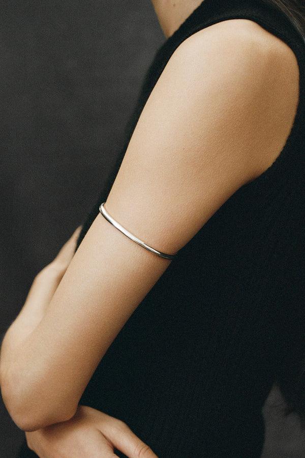 sophie buhai Classic arm cuff