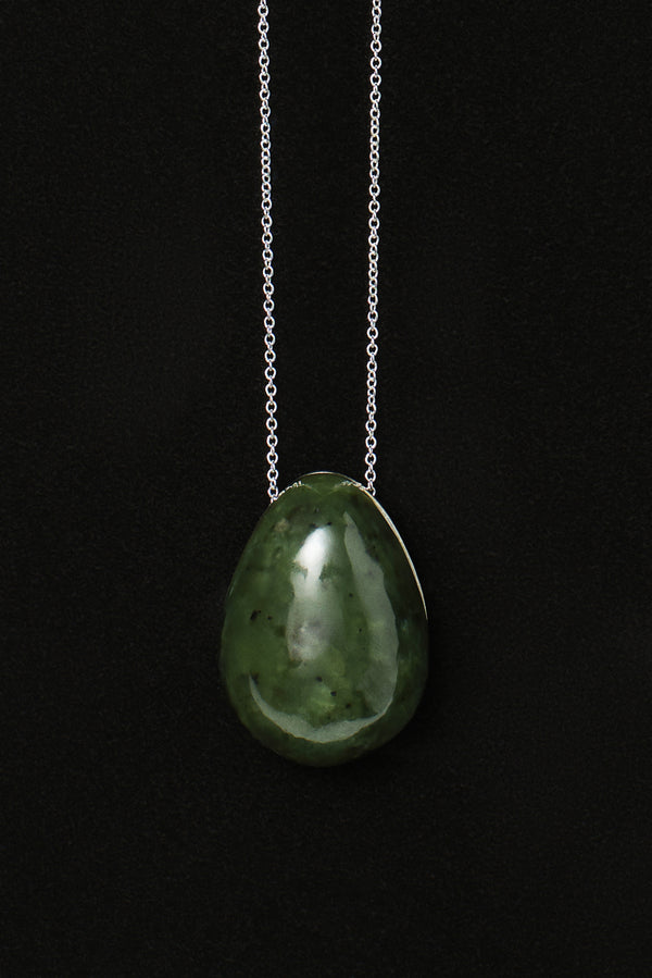 Sophie Buhai Everyday Egg Pendant In Jade