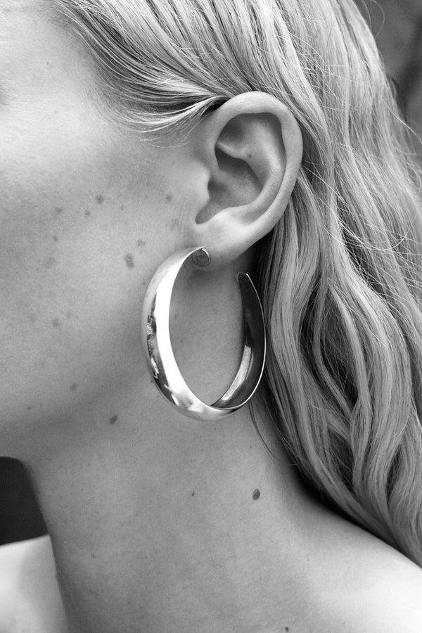 sophie buhai Large moon hoops
