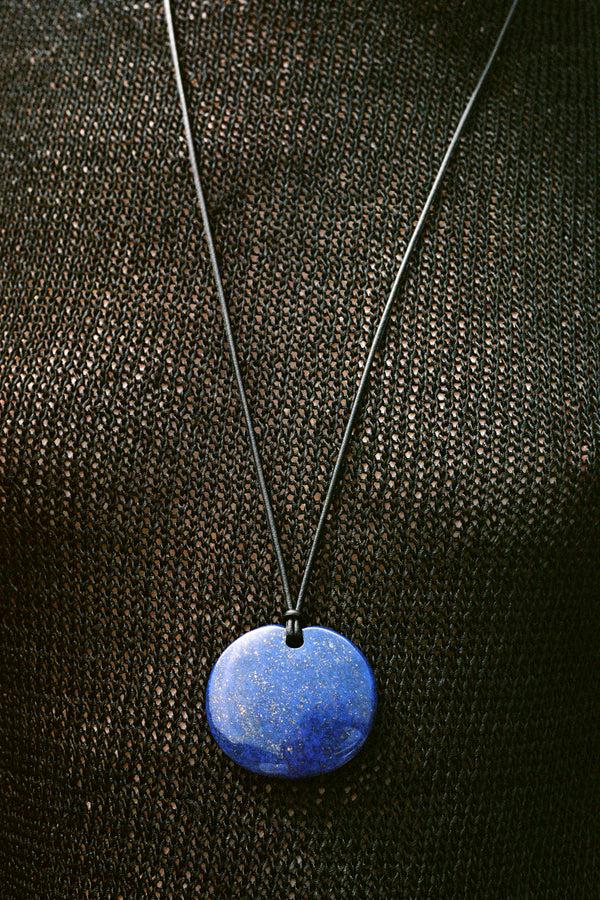 Sophie Buhai Medium Full Moon Pendant In Lapis