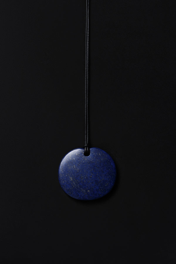 Sophie Buhai Medium Full Moon Pendant In Lapis