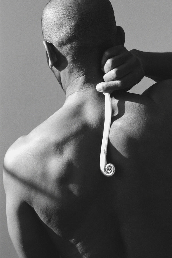 Sophie Buhai Nautilus Knife
