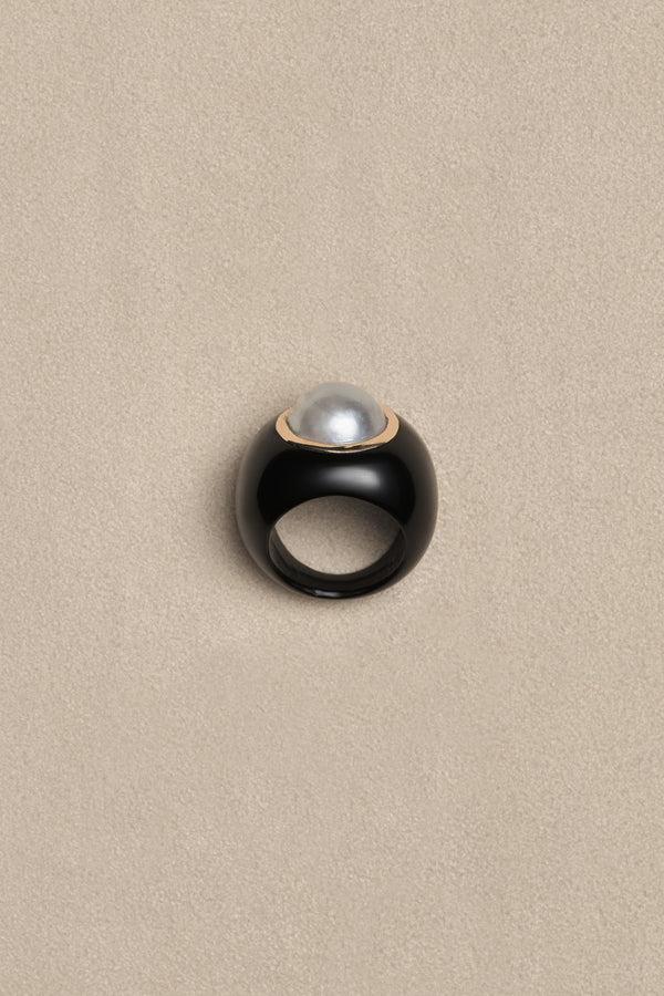 Sophie Buhai Pearl Moon Ring