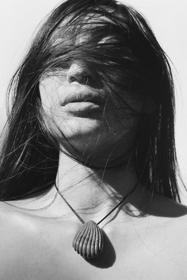 sophie buhai Small coquille pendant