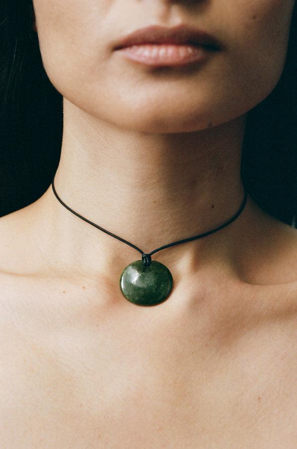 sophie buhai Small full moon pendant in jade