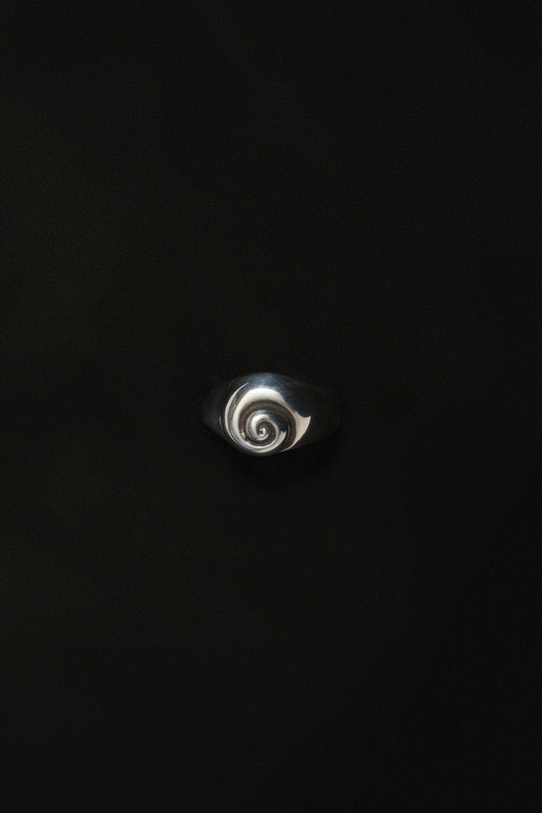 Sophie Buhai Small Nautilus Ring