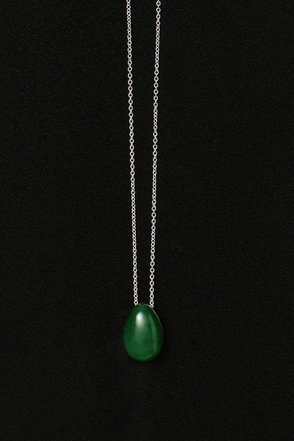 Sophie Buhai Tiny Egg Pendant In Jade
