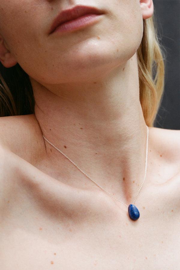 sophie buhai Tiny egg pendant in lapis