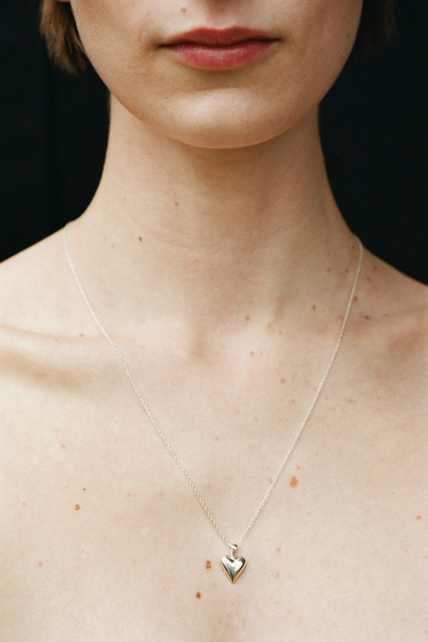 Sophie Buhai Tiny Heart Pendant
