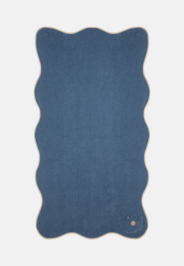 sorbet island WAVY BEACH TOWEL BLUE RASPBERRY