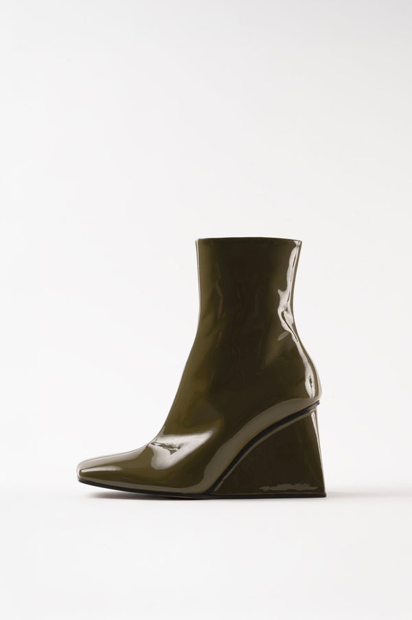 souliers martinez AKIRADark Green Patent Leather Ankle Boots