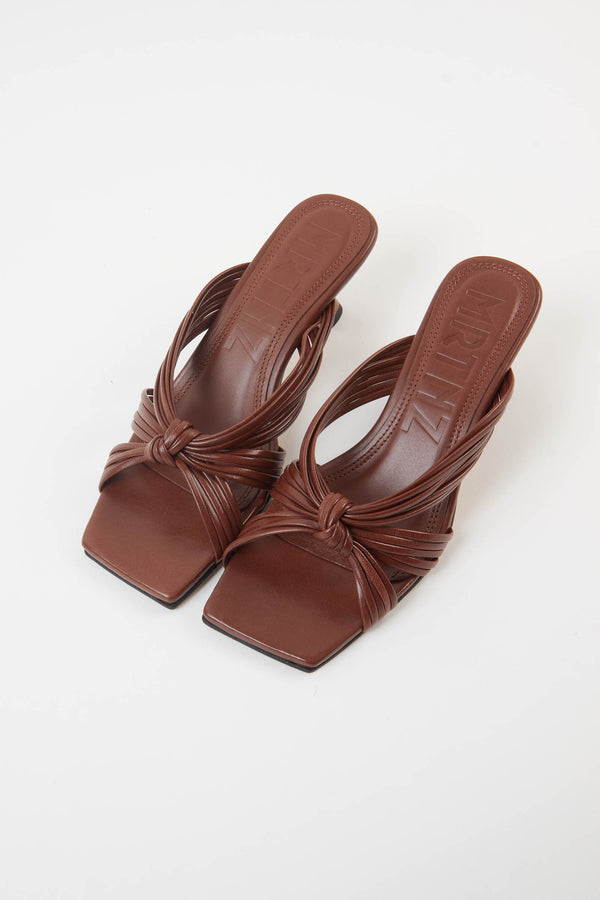 Souliers Martinez AMANDADark Brown Woven Leather Sandals