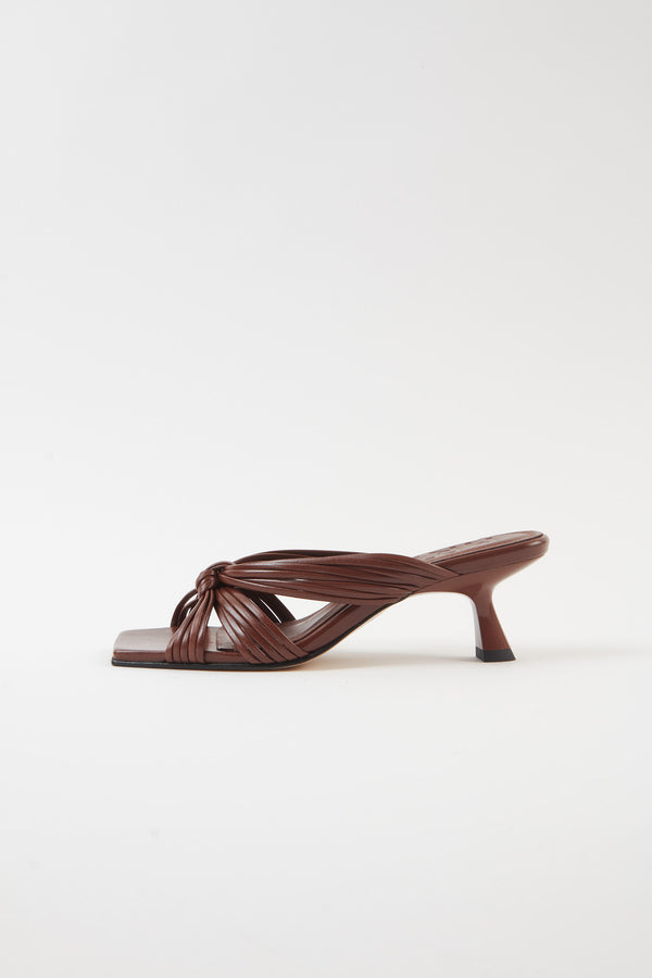 souliers martinez AMANDADark Brown Woven Leather Sandals